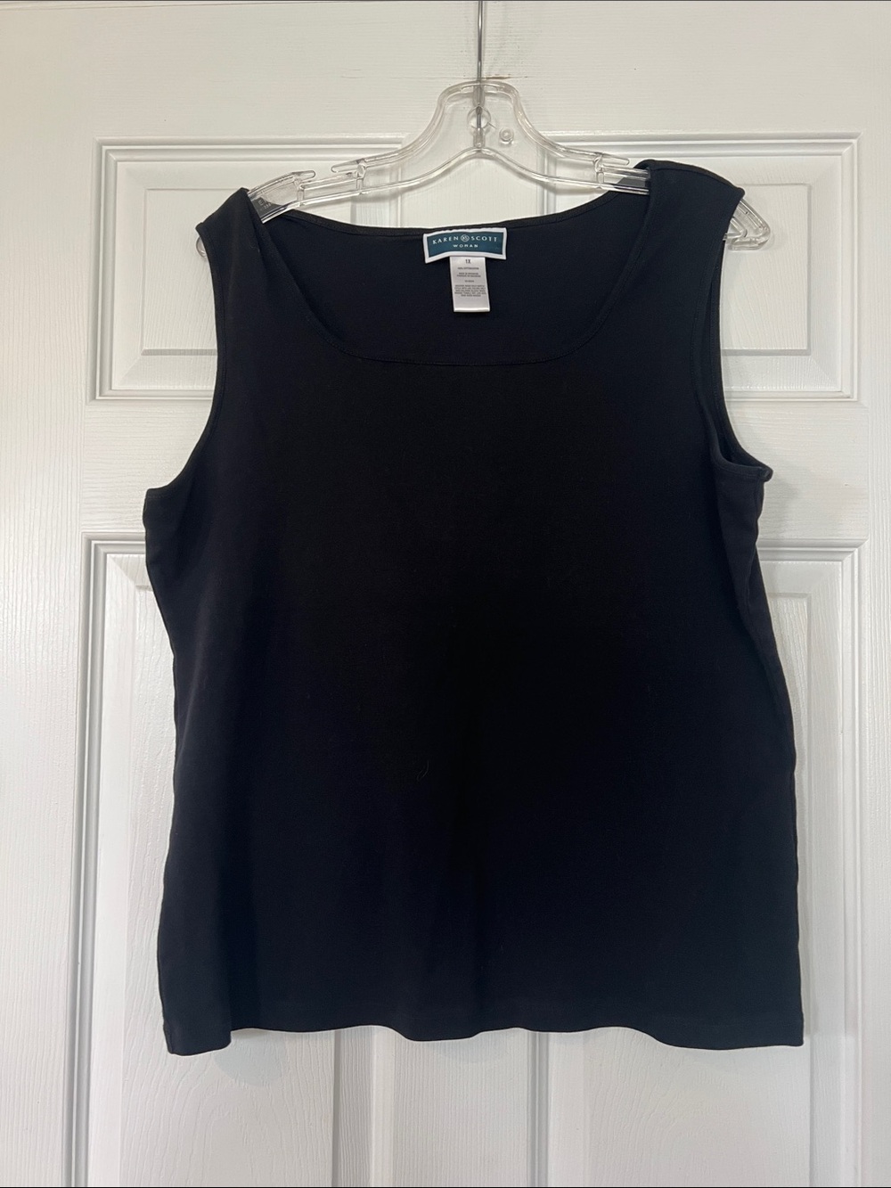 🌷6/$20🌷 Karen Scott Black Classic Scoop Neck Tank